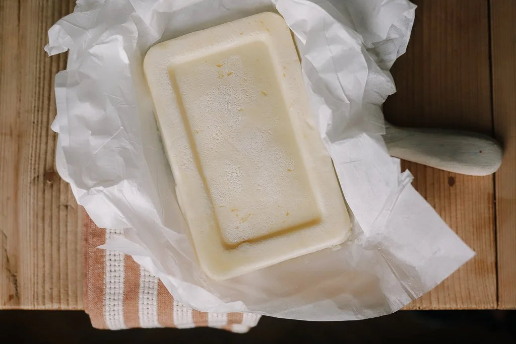 IDevour Beef Tallow block 200g set on tissue paper